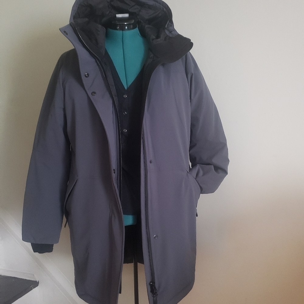 Tilley High Performance Winter Jacket - Picture 3 of 16